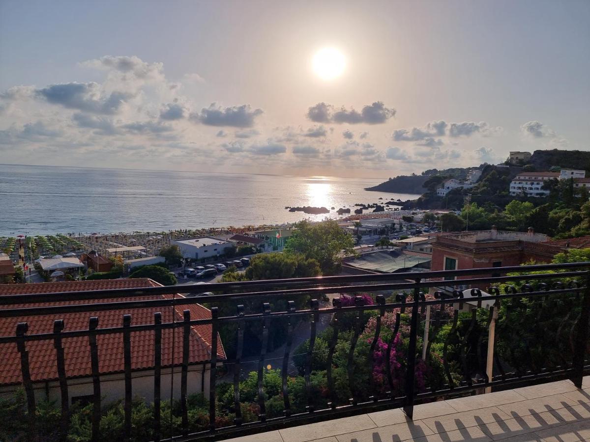 1531 Jackson B&B Scalea Bagian luar foto